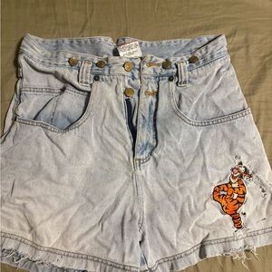 Denim vintage Disney Shorts with Tiger Patch